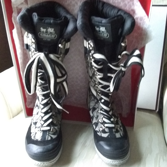 Coach Marian Black and White boots - Picture 2 of 3